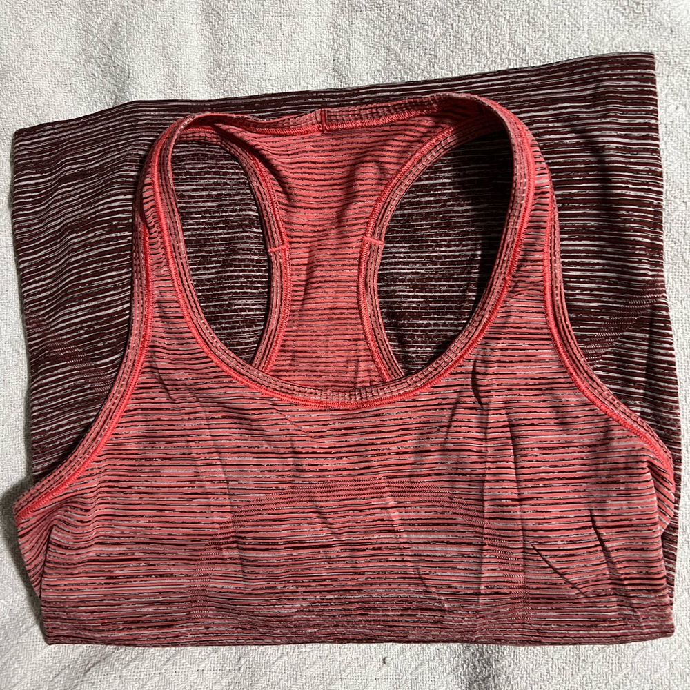 Lululemon tank